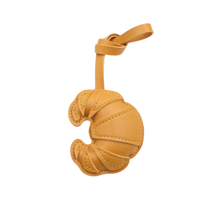 Croissant LuxeCharm™